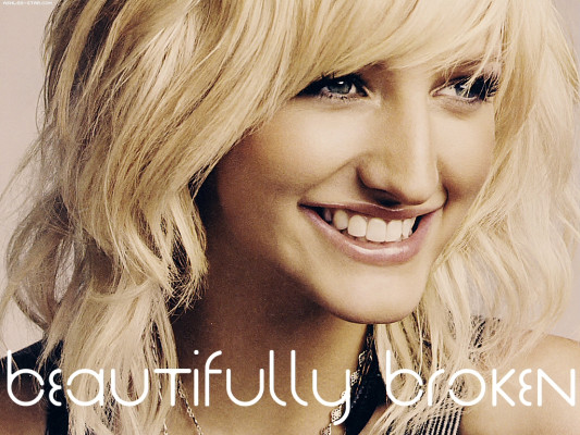 Ashlee Simpson pic #116442