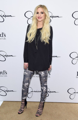 Ashlee Simpson pic #734426