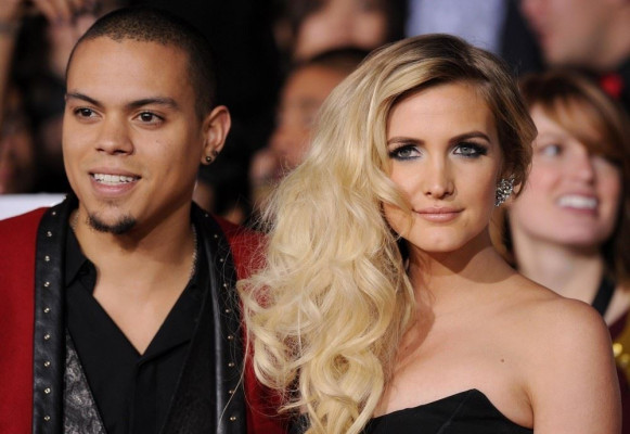 Ashlee Simpson pic #663916