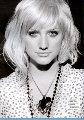 Ashlee Simpson pic #45903