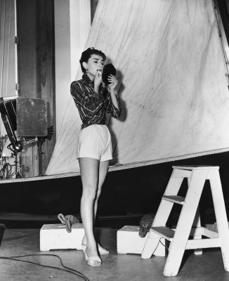Audrey Hepburn pic #458104