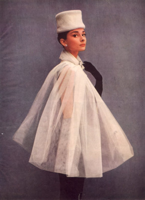 Audrey Hepburn pic #481807