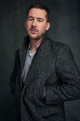 Barry Sloane  pic #1219584