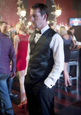 Barry Sloane  pic #850084