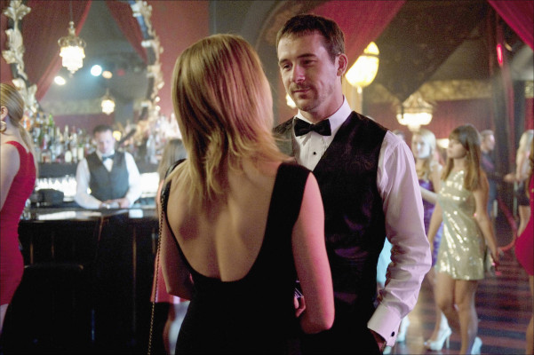 Barry Sloane  pic #783547