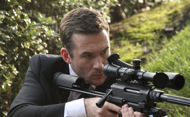 Barry Sloane  pic #845620