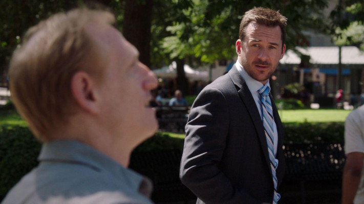 Barry Sloane  pic #1228808