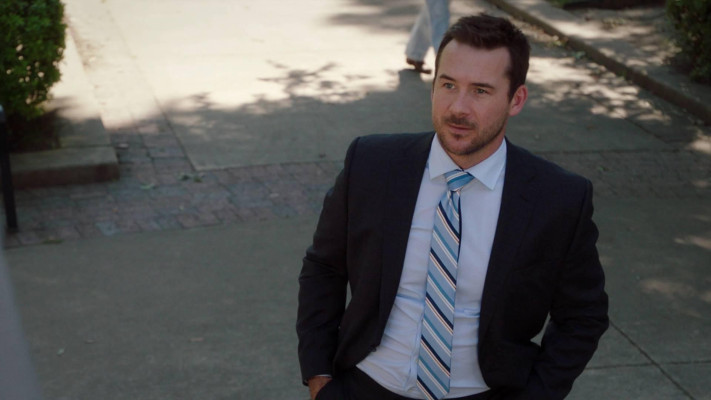 Barry Sloane  pic #1228802