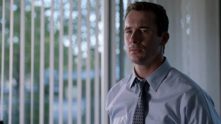 Barry Sloane  pic #1265474