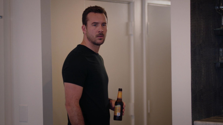 Barry Sloane  pic #1268687