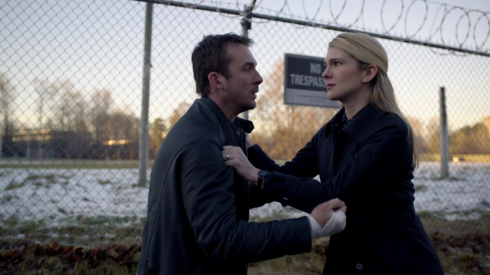 Barry Sloane  pic #1274506