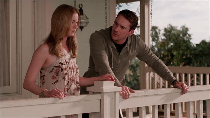 Barry Sloane  pic #1201491
