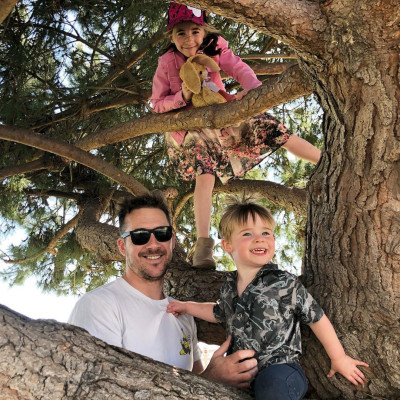 Barry Sloane  pic #1218158