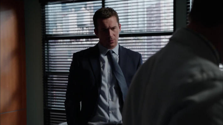 Barry Sloane  pic #1258660