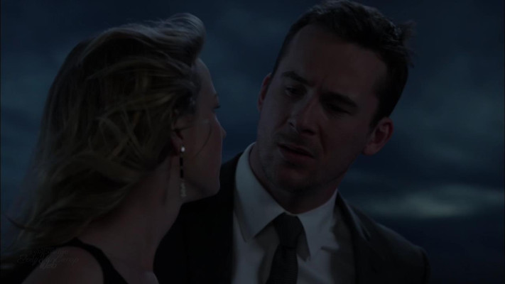 Barry Sloane  pic #1221552