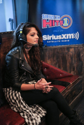 Bebe Rexha pic #1101403