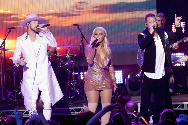 Bebe Rexha pic #994641
