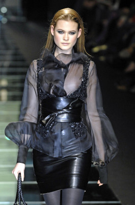 Behati Prinsloo pic #255441