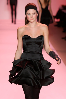 photo 12 in Behati Prinsloo gallery [id262413] 2010-06-08 00:00:00