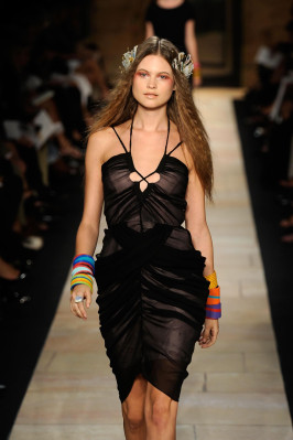 Behati Prinsloo pic #275604