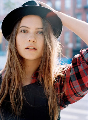 Behati Prinsloo pic #131559