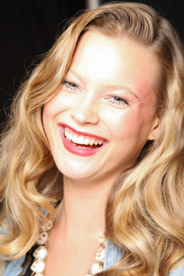 photo 27 in Behati Prinsloo gallery [id406588] 2011-09-27 00:00:00
