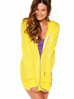 Behati Prinsloo pic #250094