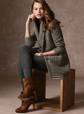 photo 17 in Behati Prinsloo gallery [id522465] 2012-08-14 00:00:00