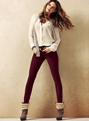 Behati Prinsloo pic #509148