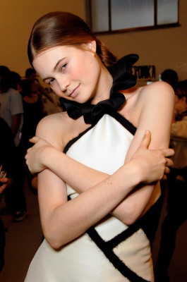 Behati Prinsloo pic #280354