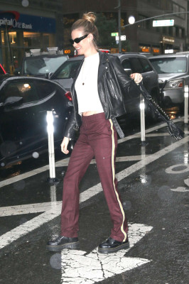 Behati Prinsloo pic #1080802