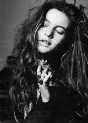 Behati Prinsloo pic #249102