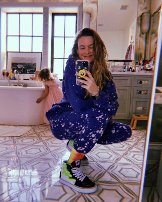 Behati Prinsloo pic #1207424