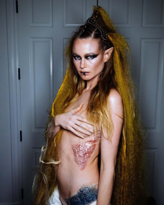 Behati Prinsloo pic #1259092