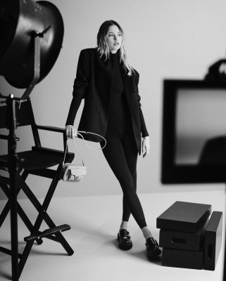 Behati Prinsloo pic #1359960
