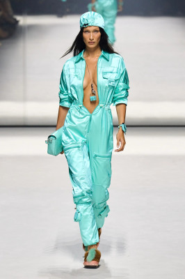 photo 12 in Bella Hadid gallery [id1311411] 2022-10-07 00:00:00