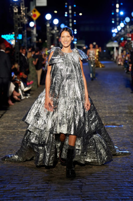 photo 11 in Hadid gallery [id1311445] 2022-10-07 00:00:00