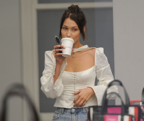Bella Hadid pic #997700