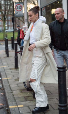 Bella Hadid pic #1001777