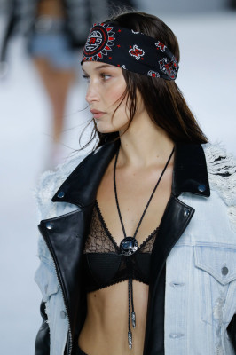 Bella Hadid pic #1100547