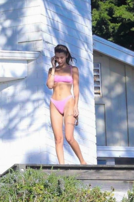 Bella Hadid pic #1078583
