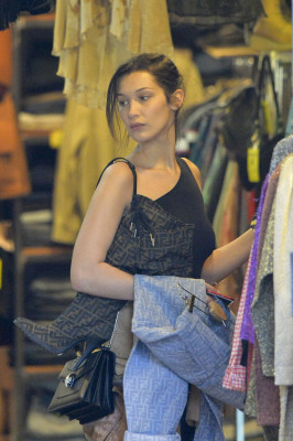 Bella Hadid pic #976096