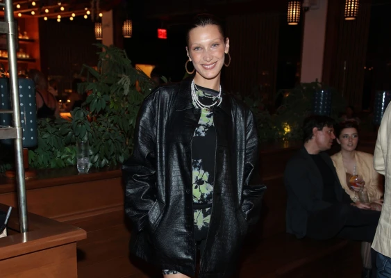photo 9 in Bella Hadid gallery [id1307386] 2022-08-08 00:00:00