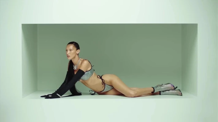 photo 17 in Bella Hadid gallery [id1310563] 2022-09-24 00:00:00
