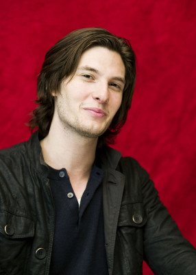 Ben Barnes pic #675066