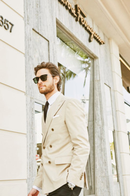 Ben Barnes pic #930375