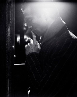photo 18 in Benjamin Bratt gallery [id222874] 2010-01-08 00:00:00