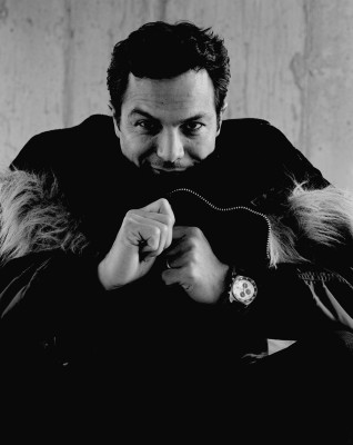 photo 12 in Benjamin Bratt gallery [id274371] 2010-08-02 00:00:00