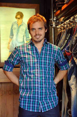 Benjamin Rojas pic #691719