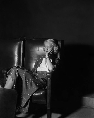 Bette Davis pic #367955